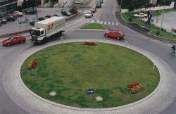 Зацветяват кръговите кръстовища в Пловдив с 1 милион цветя
