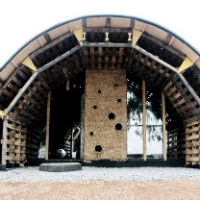 В ЮАР заместиха бараките с качествени постройки