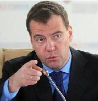 Медведев недоволен от ниските нива на жилищно застраховане